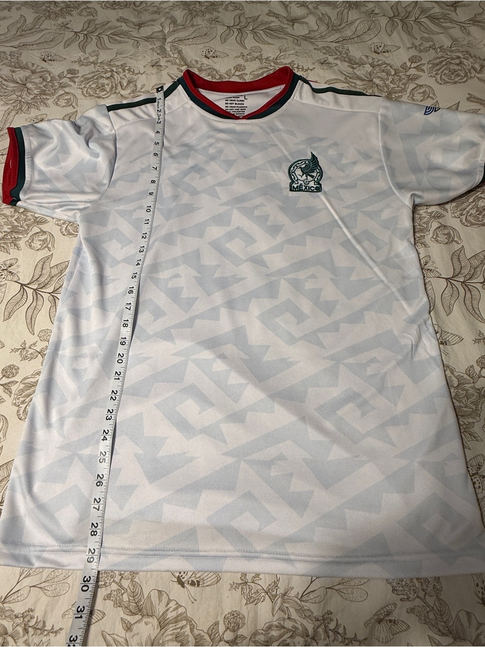 Mexico Short Sleeve Soccer Tee in White with Green and Red Trim
